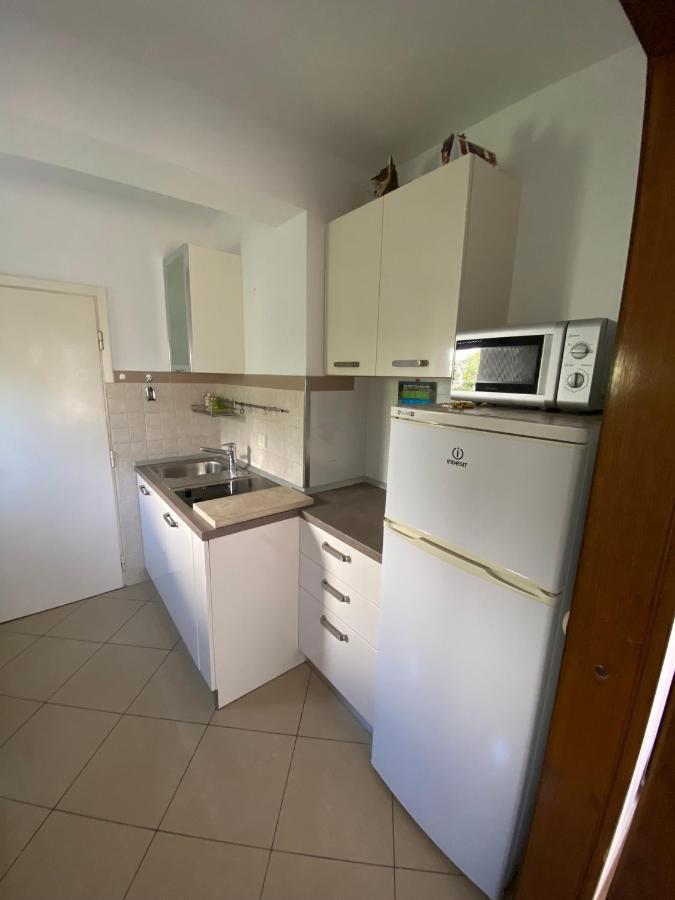 Apartmani Sara Omisalj Luaran gambar