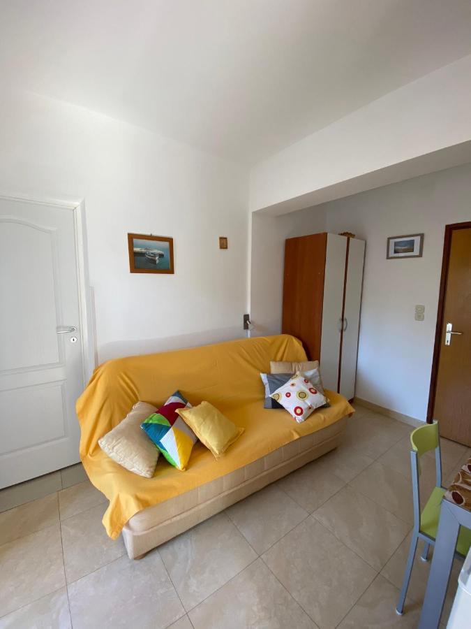 Apartmani Sara Omisalj Luaran gambar